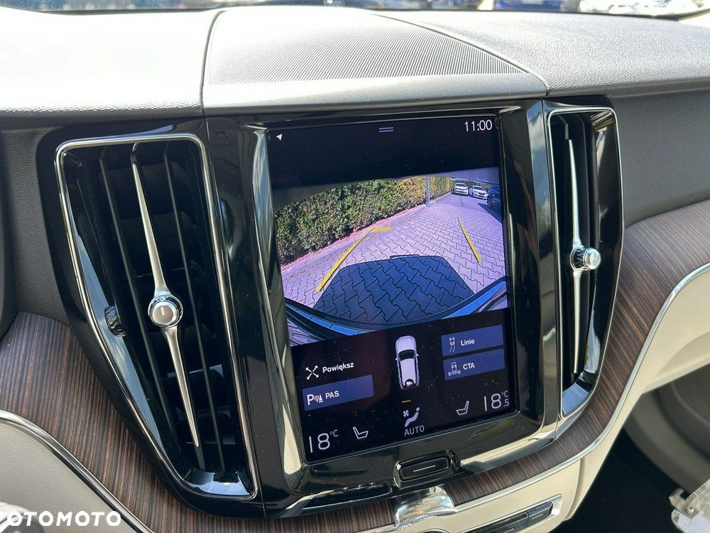 Volvo XC 60 T5 Momentum - 20