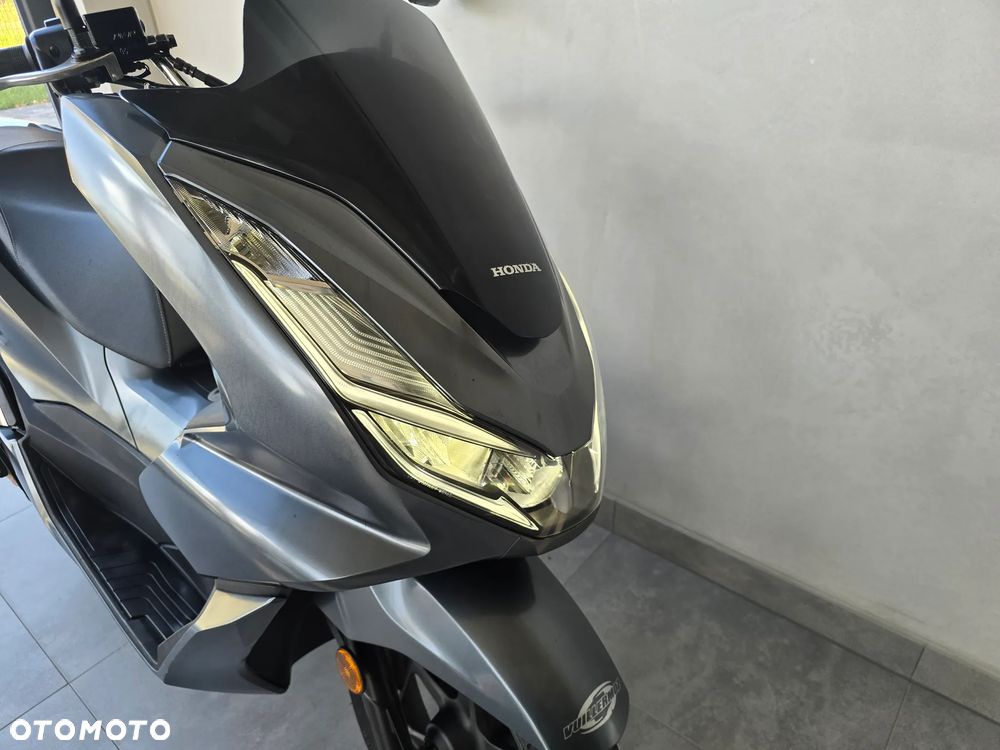 Honda PCX - 27