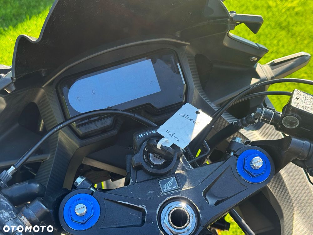 Honda CBR - 10