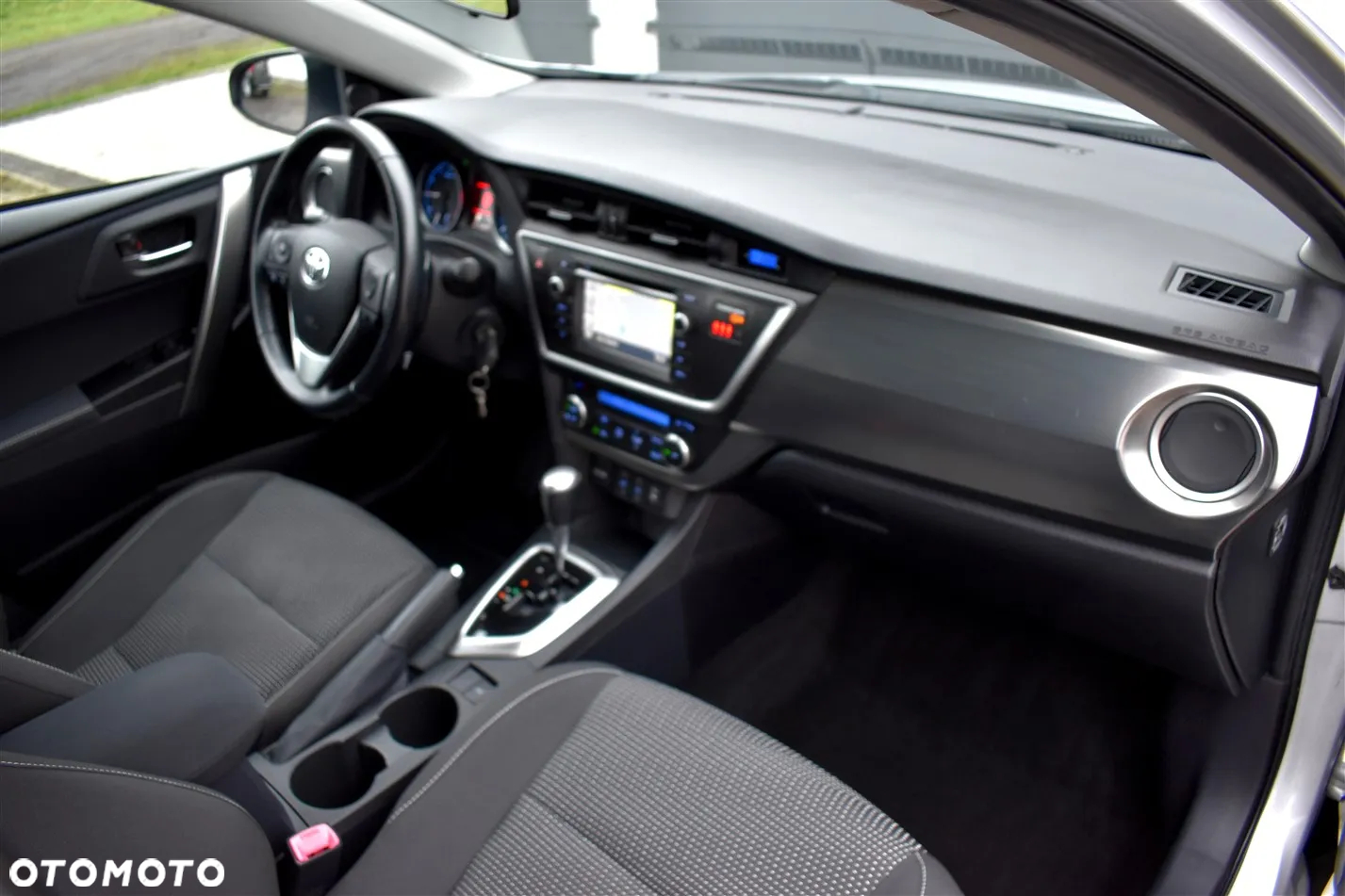 Toyota Auris 1.6 Sprint MS - 23