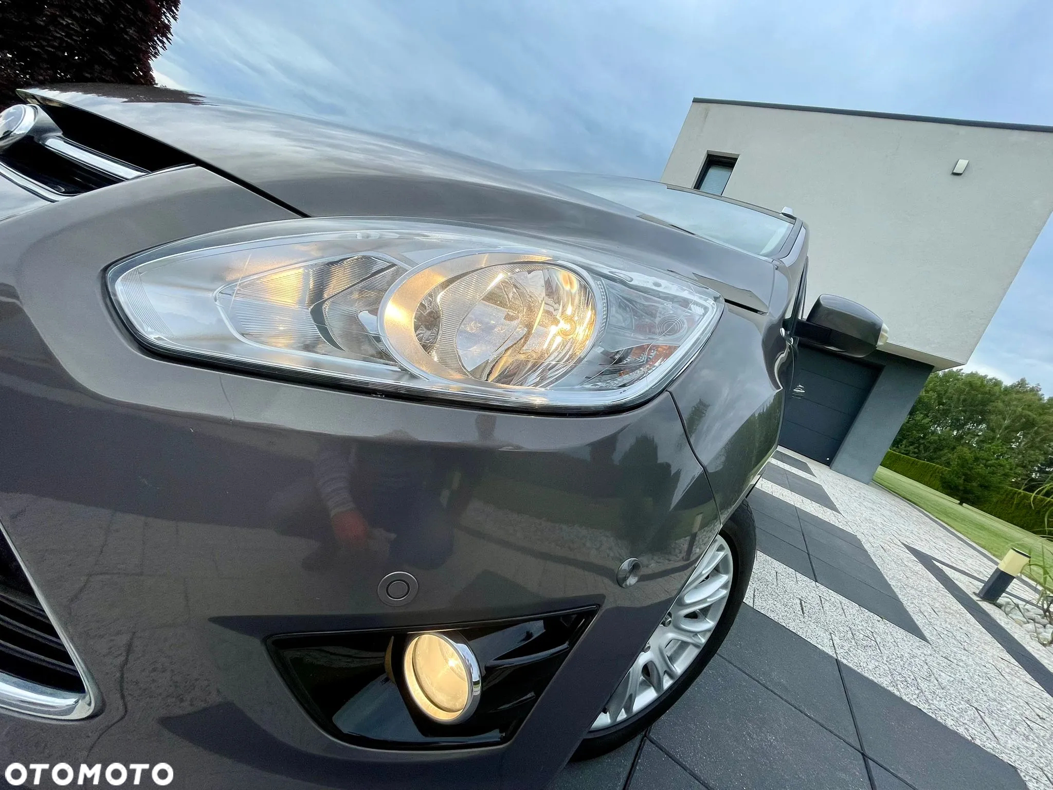 Ford Grand C-MAX 2.0 TDCi Titanium - 10