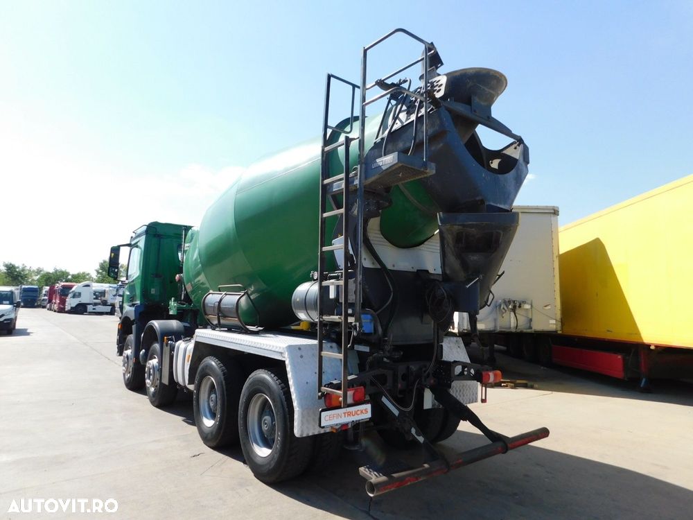 Mercedes-Benz Arocs 3243 - 4