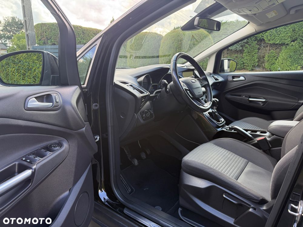 Ford C-MAX - 13