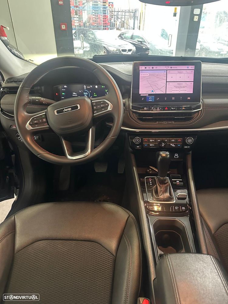 Jeep Compass 1.3 T-GDI 4xe PLUG-IN HYBRID Auto Limited - 8