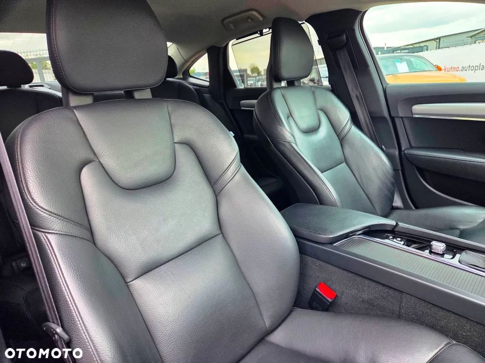 Volvo S90 T5 Geartronic Momentum - 34