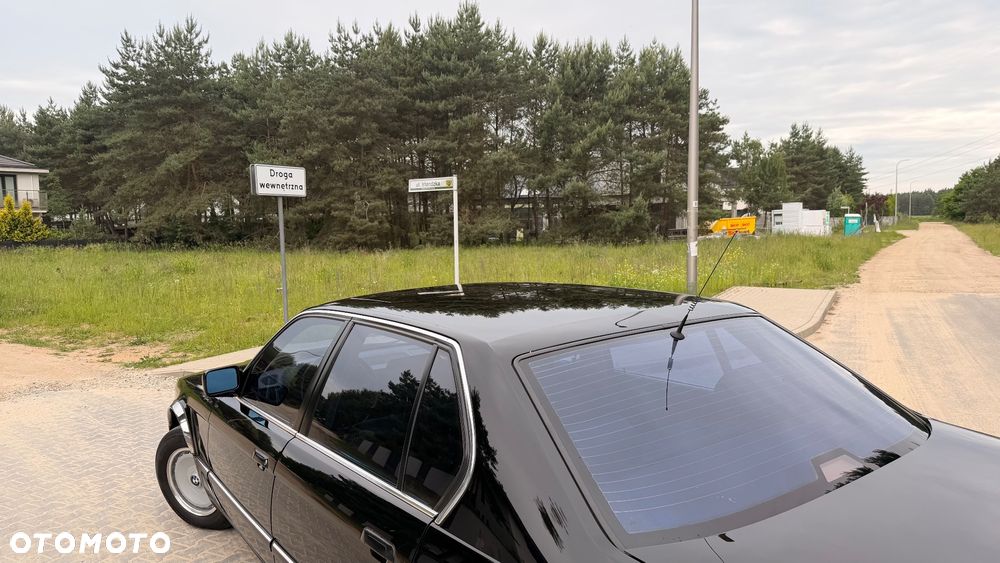 BMW Seria 7 - 14
