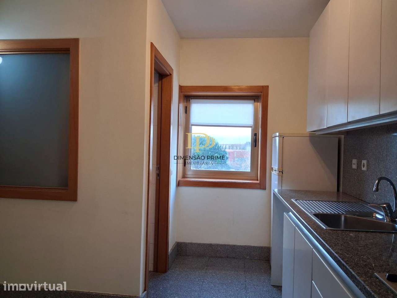 T1 com Garagem e Arrumos na Asprela  Localização Privilegiada - Grande imagem: 2/22