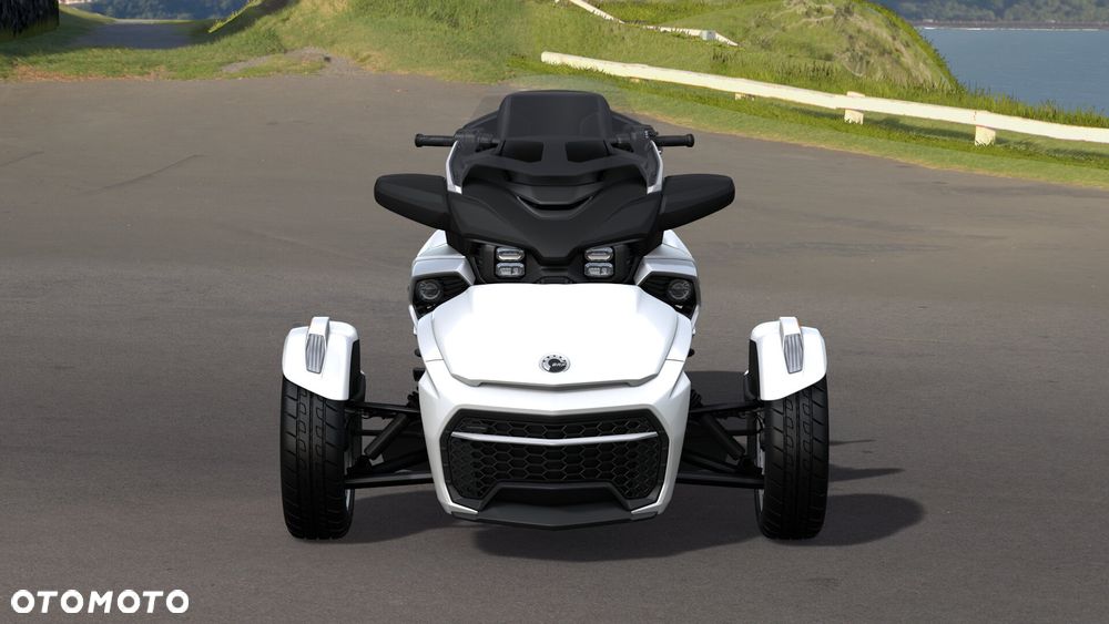 Can-Am Spyder - 8