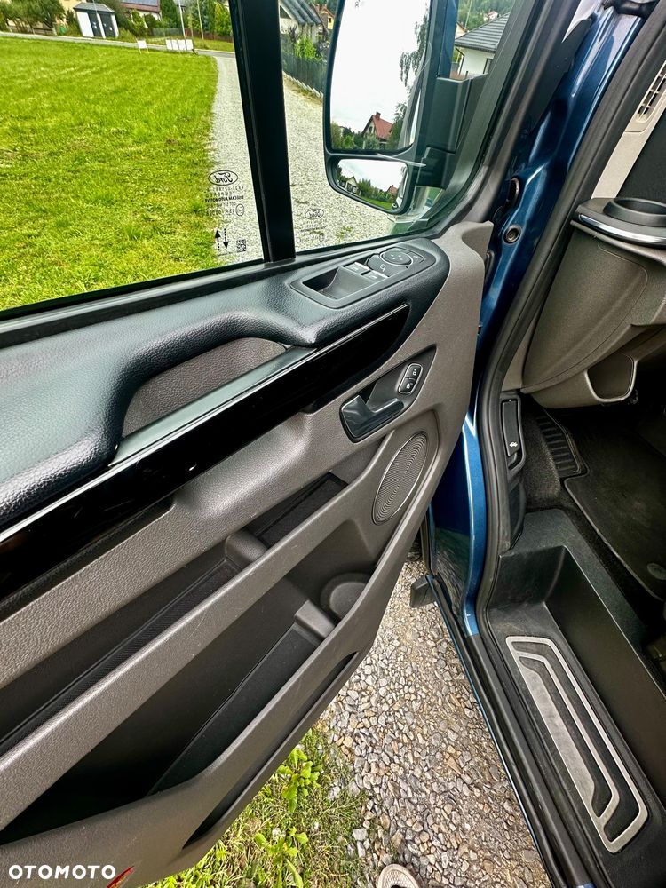 Ford Tourneo Custom 2.0 TDCi L2 Titanium SelectShift - 13