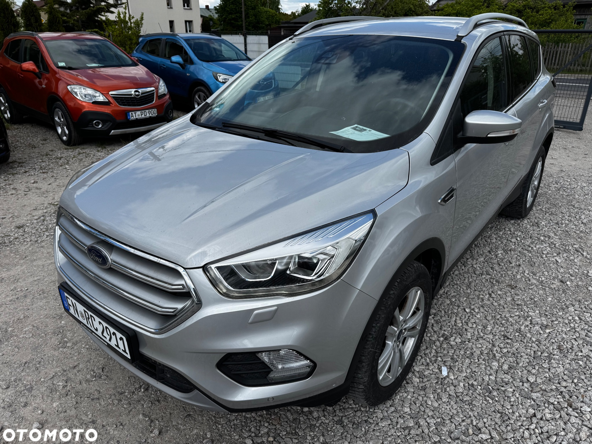Ford Kuga 1.5 EcoBoost 2x4 Cool & Connect - 9