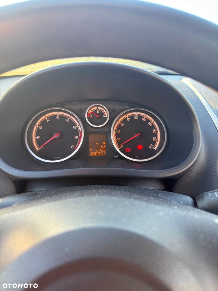Opel Corsa 1.2 16V - 17