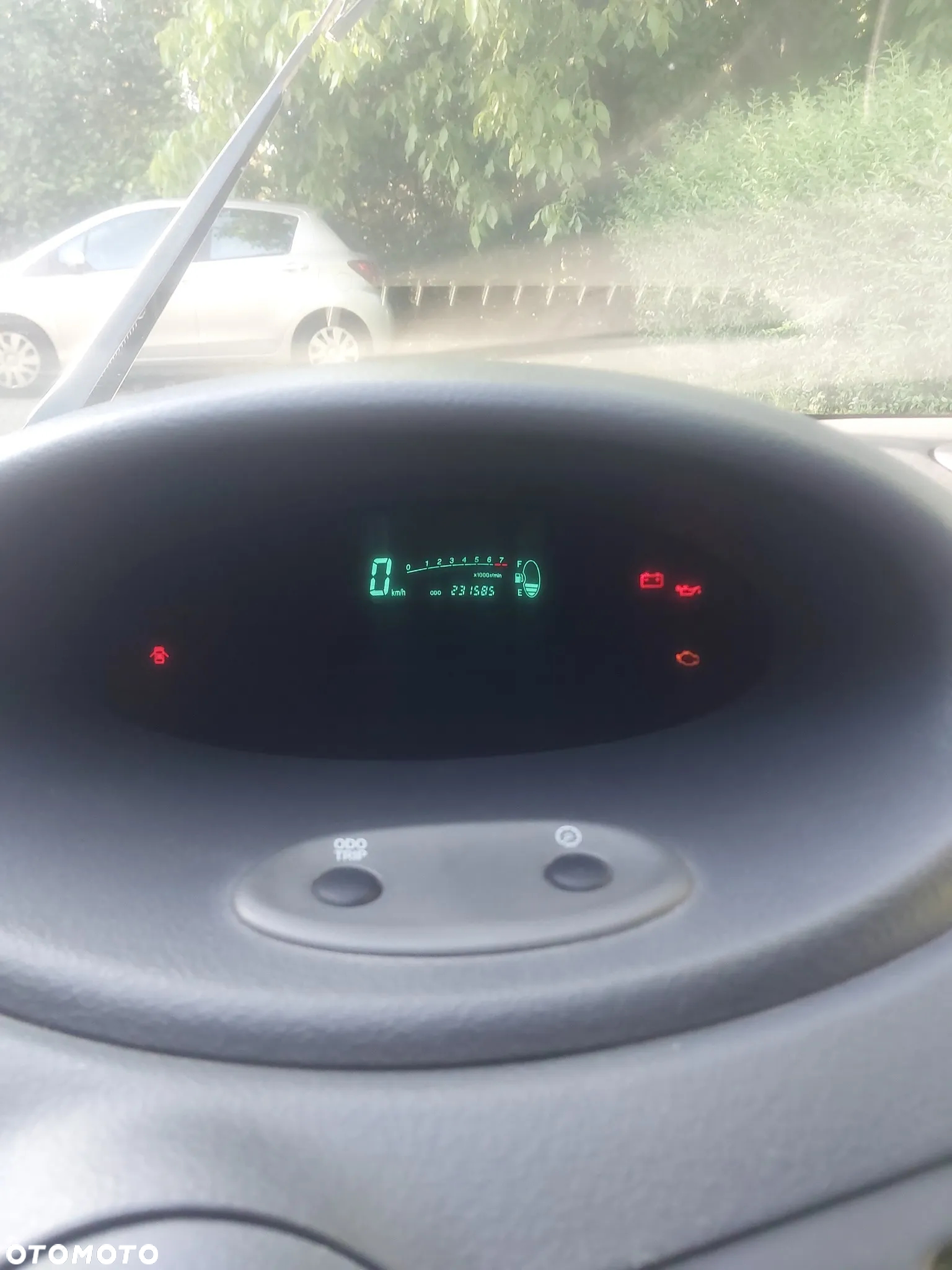 Toyota Yaris - 8