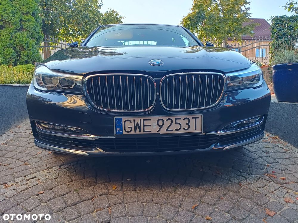 BMW Seria 7 - 2