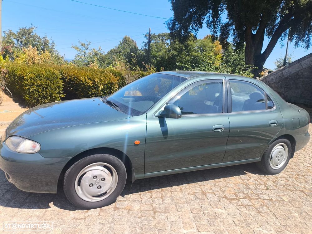 Hyundai Lantra 1.6 GLS - 7