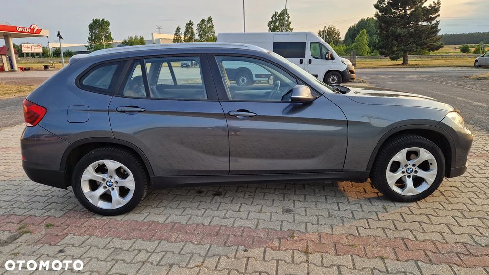 BMW X1 xDrive18d xLine - 5