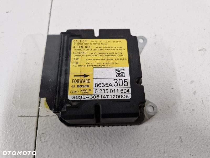 mitsubishi outlander iii 3 2.0 hybryda moduł sterownik airbag 8635a305 - 1