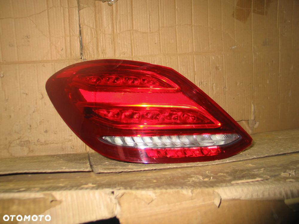 lampa led lewy tyl mercedes C klasa W205 A2059060357 oryginal - 2