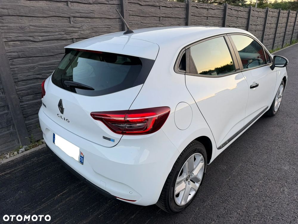 Renault Clio E-TECH 140 BUSINESS EDITION - 30