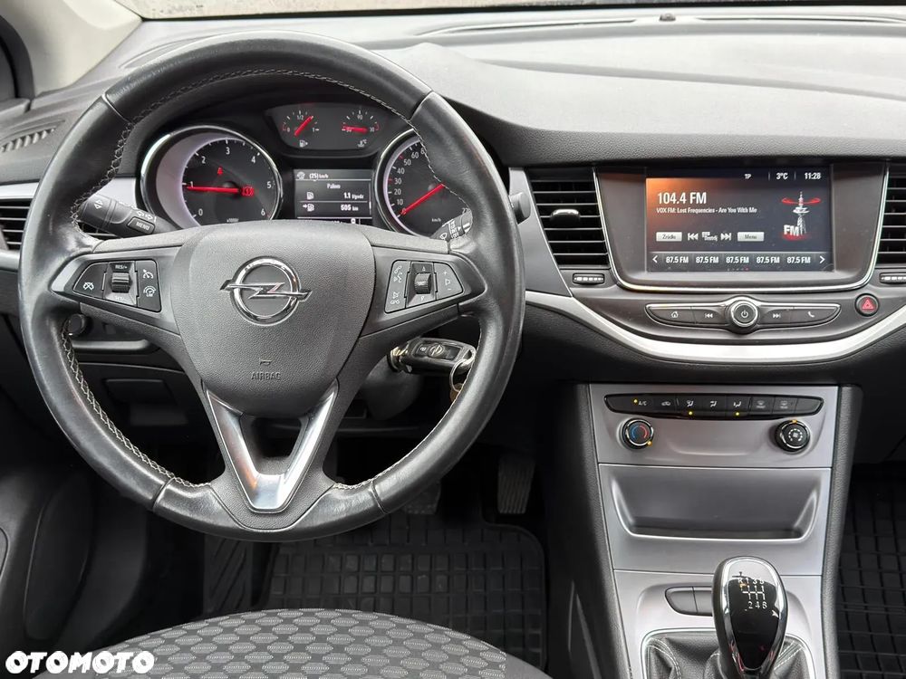 Opel Astra 1.6 CDTI Enjoy - 8