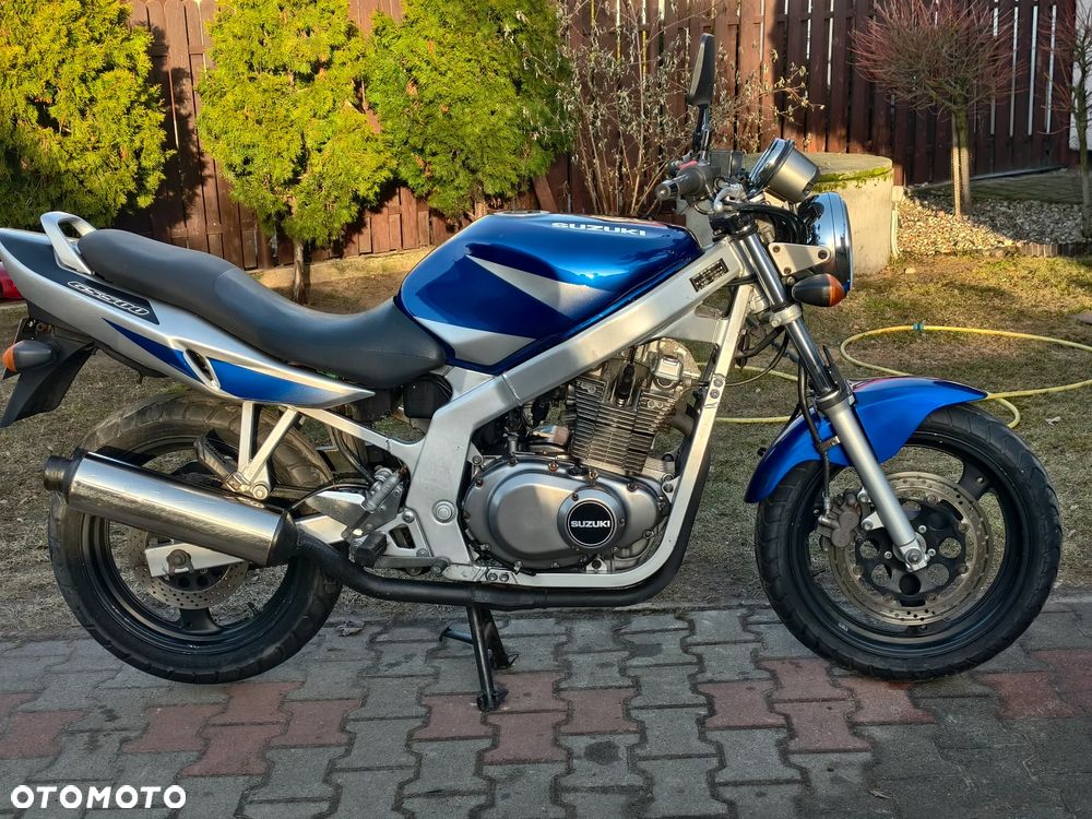 Suzuki GS - 4