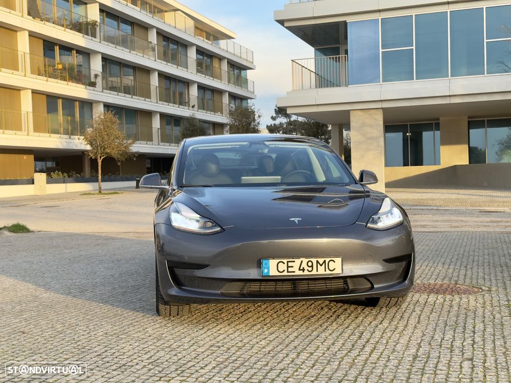 Tesla Model 3 Standard Range Plus RWD - 4