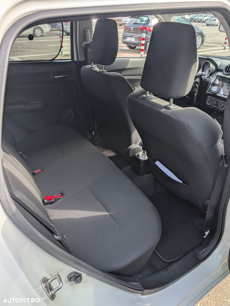 Suzuki Swift 1.0 BOOSTERJET Comfort - 16