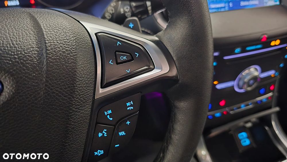 Ford Edge 2.0 EcoBlue Bi-Turbo 4x4 Vignale - 33