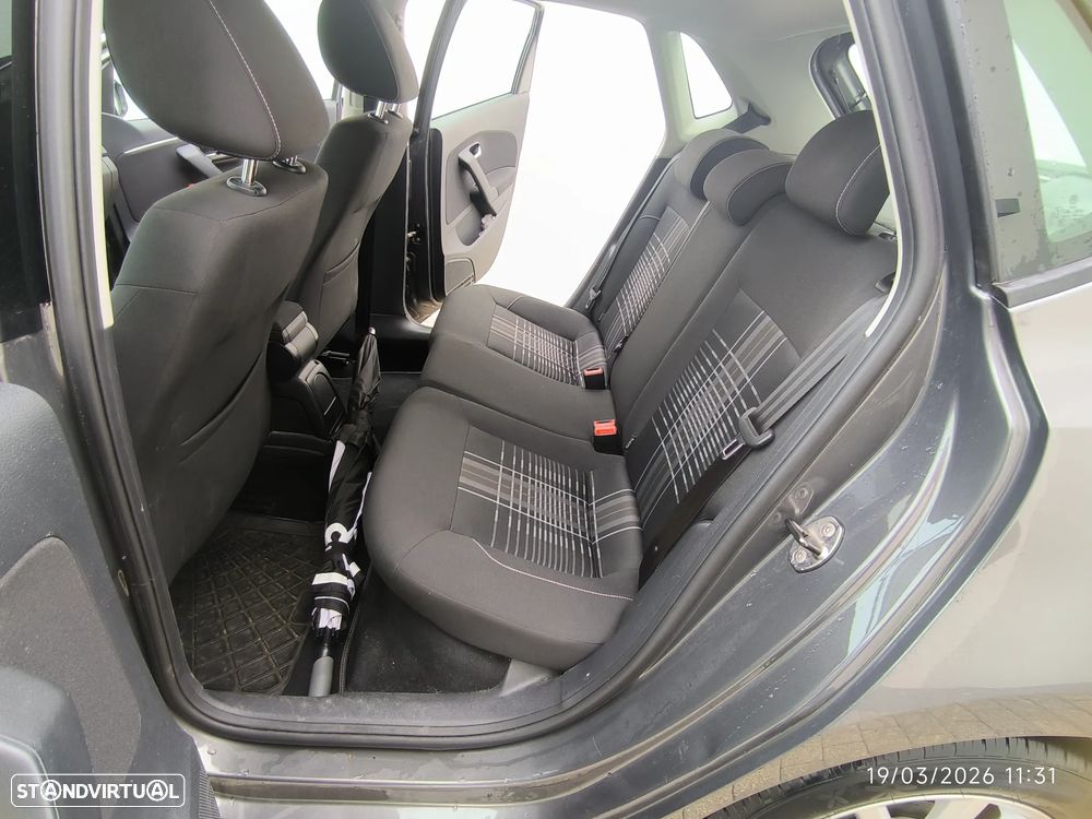 VW Polo 1.4 TDi Lounge - 6