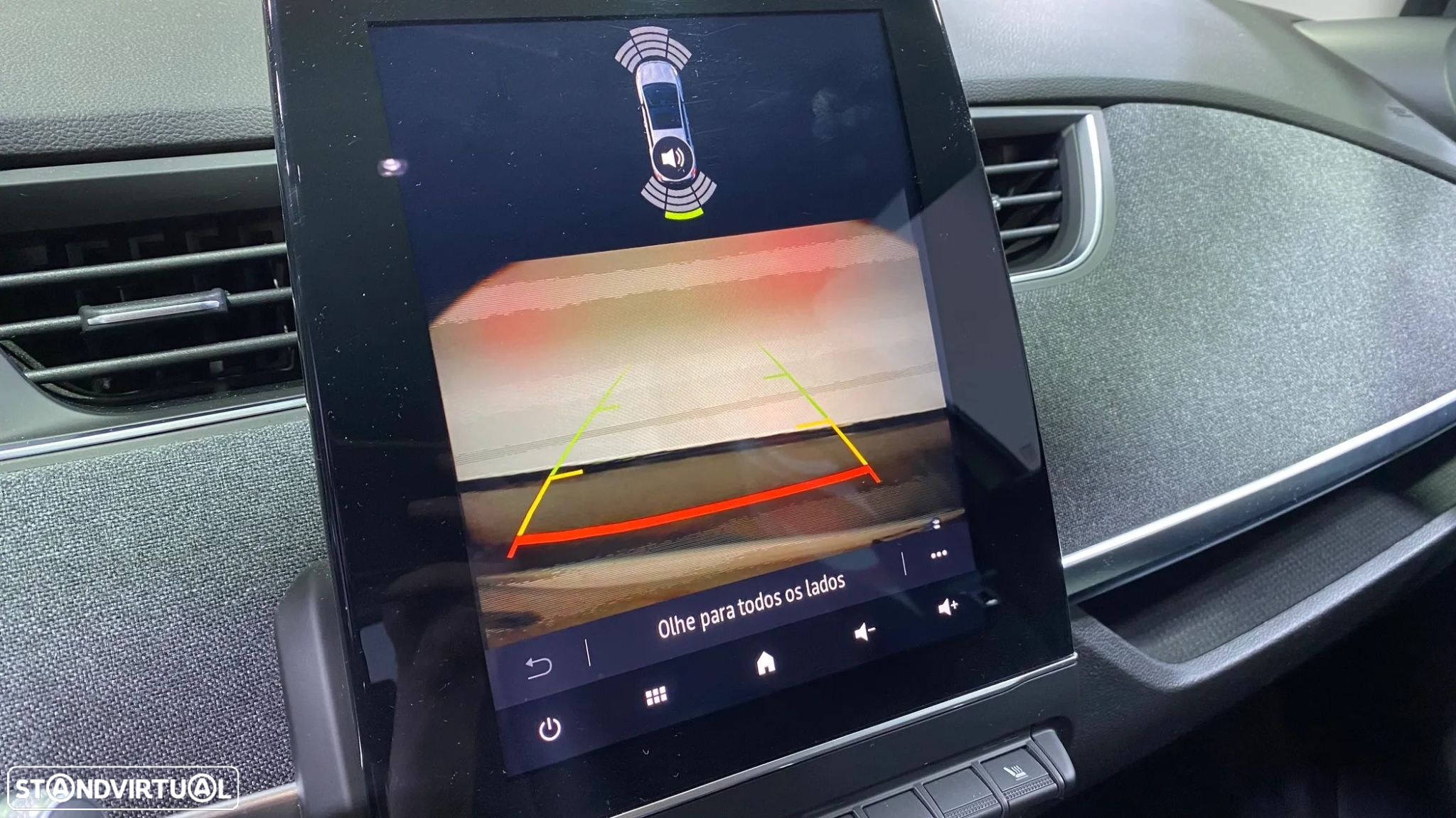 Renault Zoe - 12