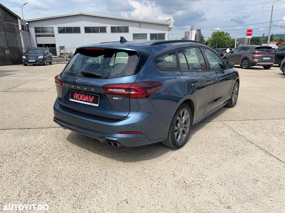 Ford Focus 1.0 EcoBoost ST-Line - 5