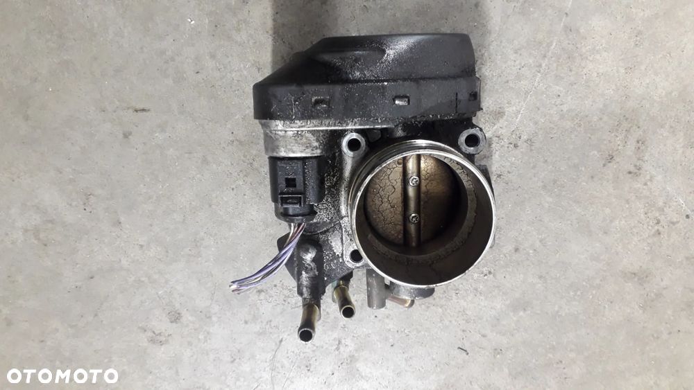 przepustnica powietrza 06A133062A A3 8L 1.6 lift - 1