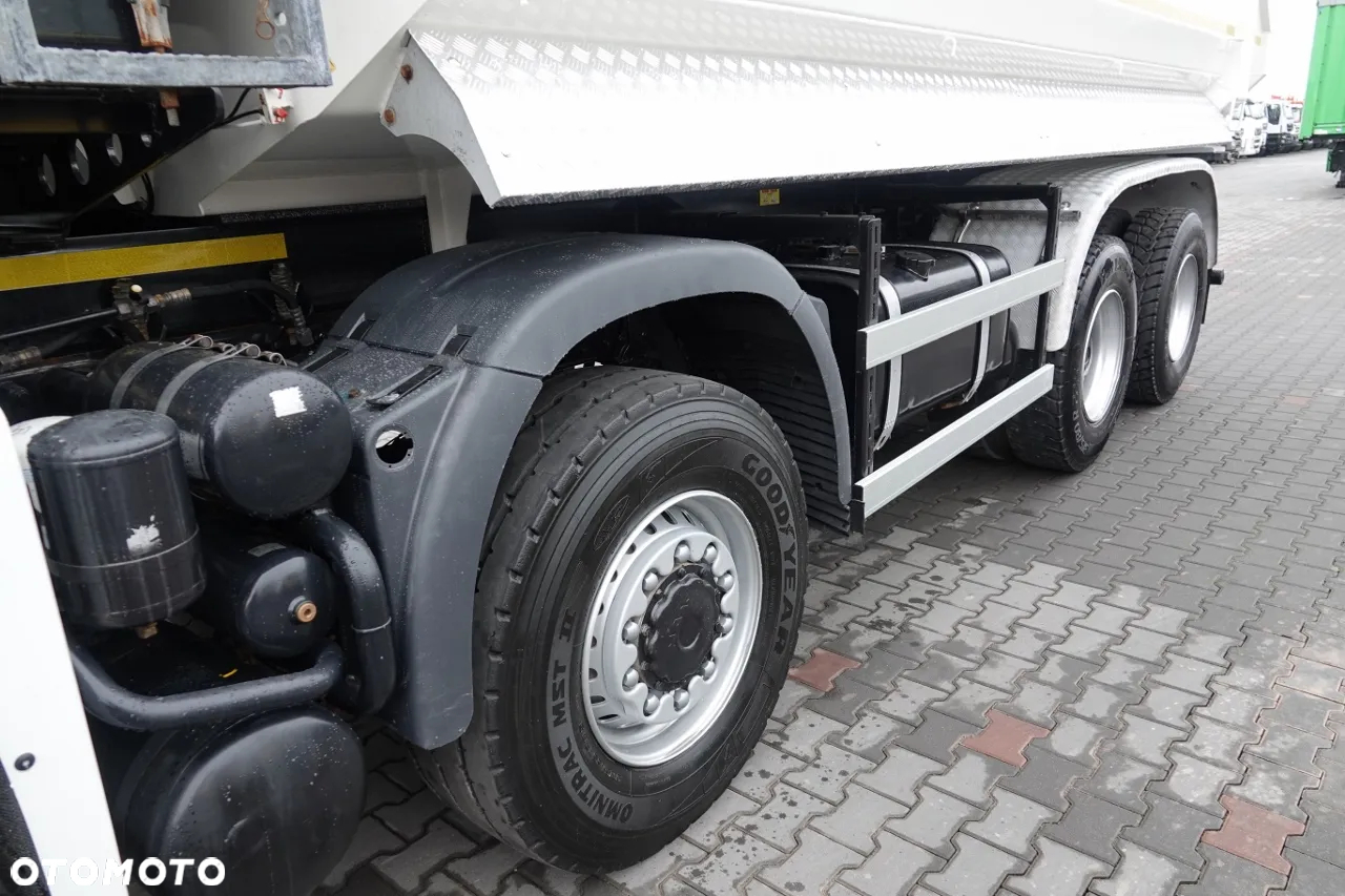 MAN TGS 41.460 / 8x8 / WYWROTKA TYLNOZSYP / MANUAL / KH-KIPPER / EURO 6 / 2019 ROK / PO KONTRAKCIE SERWISOWYM - 11