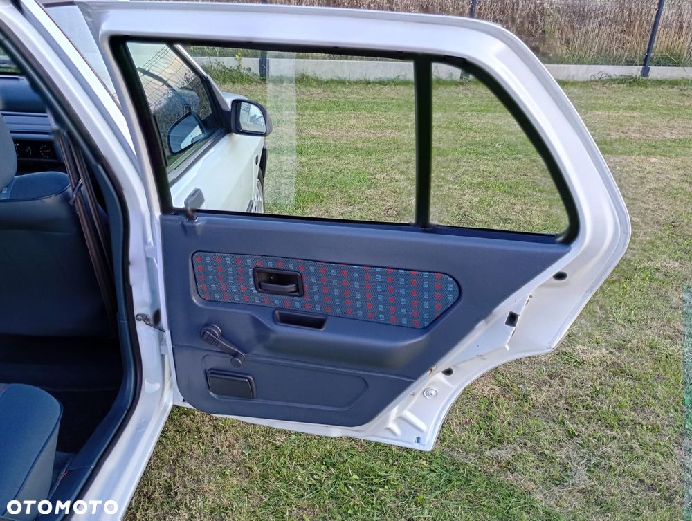 Renault Clio - 18