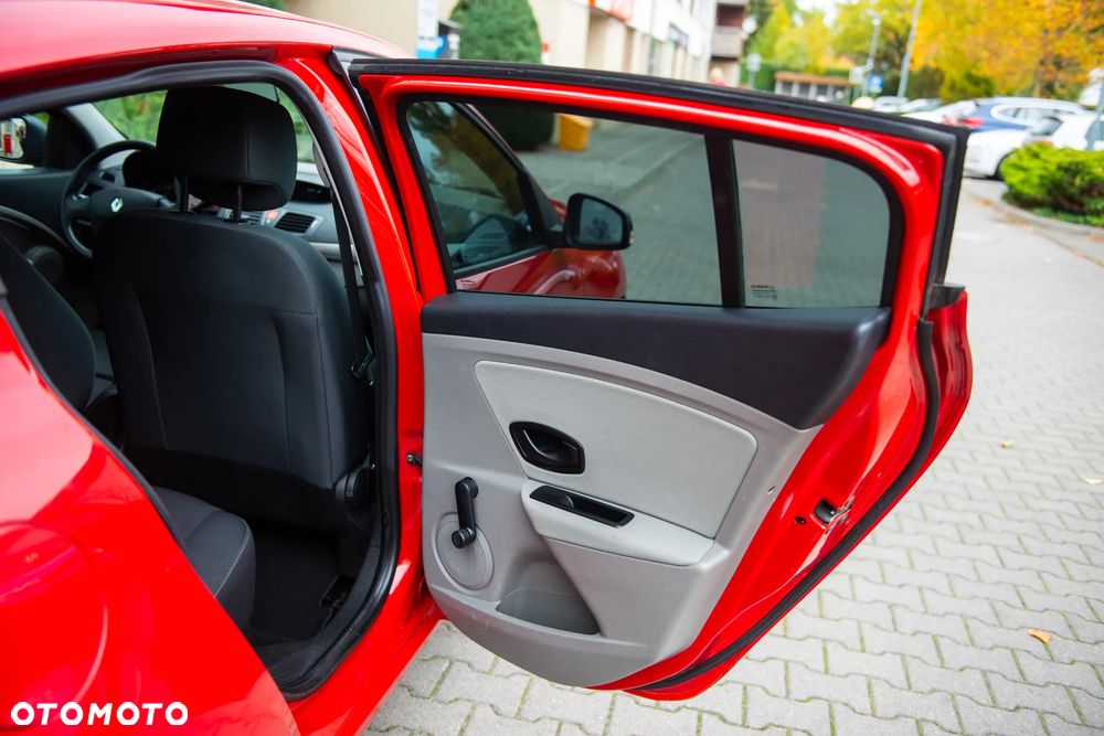 Renault Megane 1.6 16V 110 Dynamique - 22