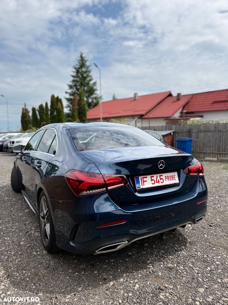 Mercedes-Benz A 180 Sedan 7G-DCT - 8