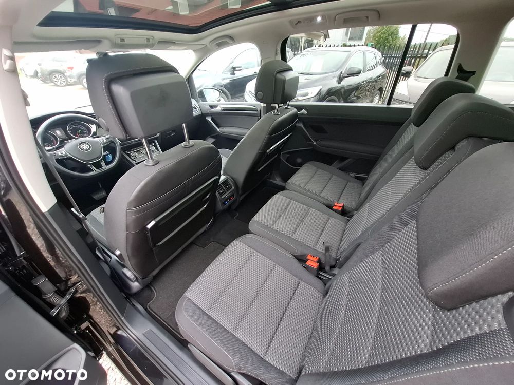 Volkswagen Touran 2.0 TDI BMT Highline DSG - 13