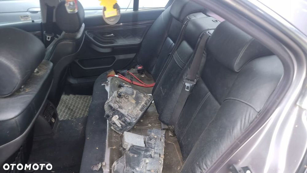 FOTEL FOTELE KANAPA BOCZKI SKÓRA ELEK. BMW 7 E38 CZARNY - 5