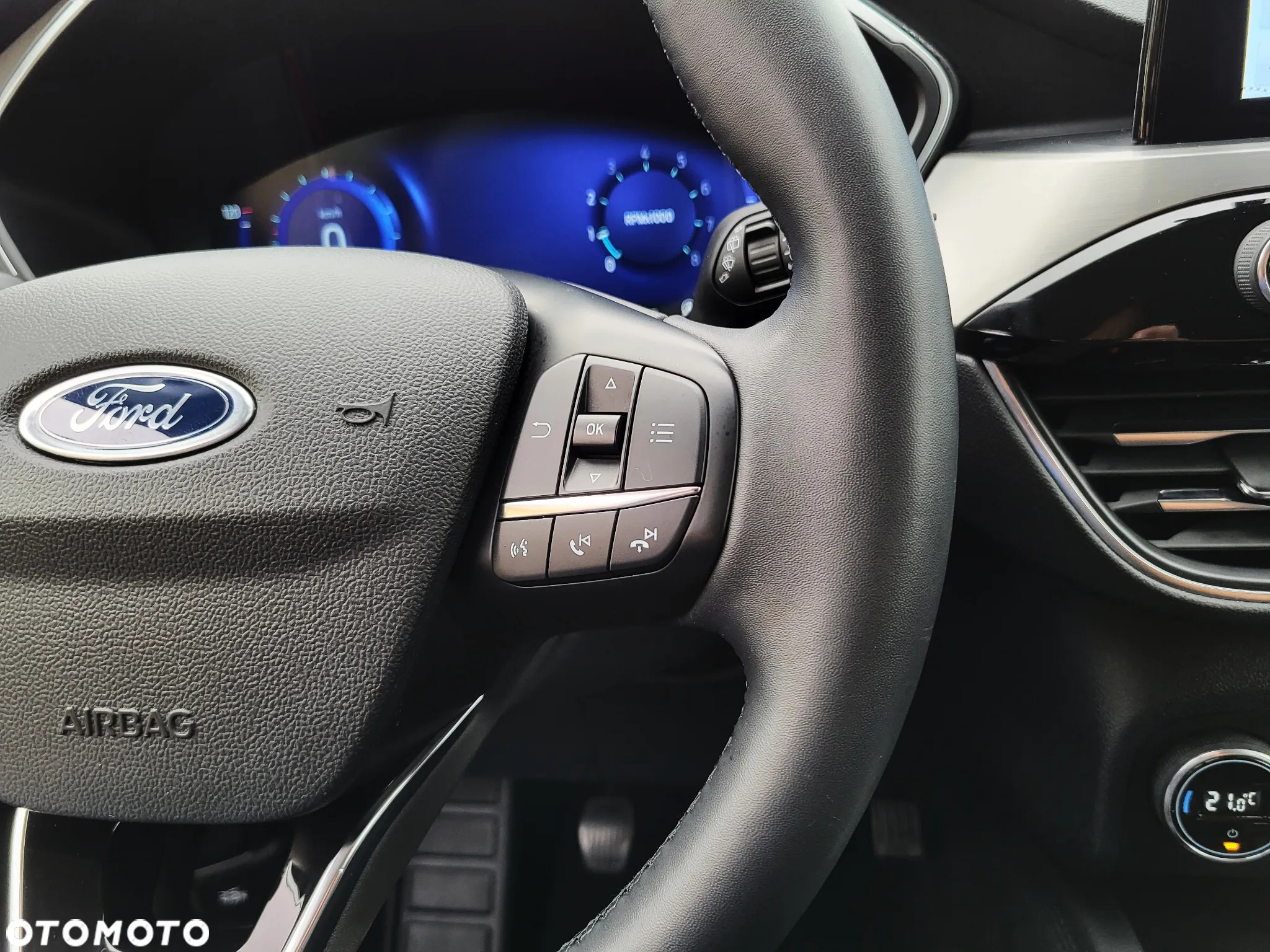 Ford Kuga 1.5 EcoBoost FWD Titanium X - 27