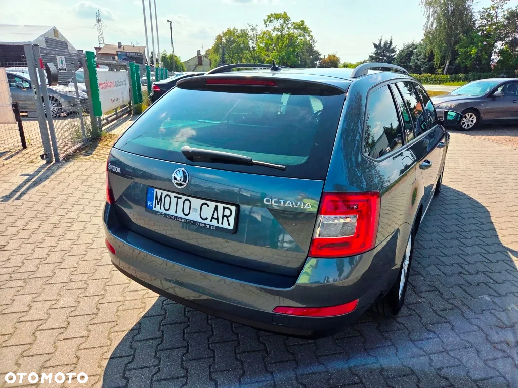 Skoda Octavia Combi 1.4 TSI DSG Style - 9