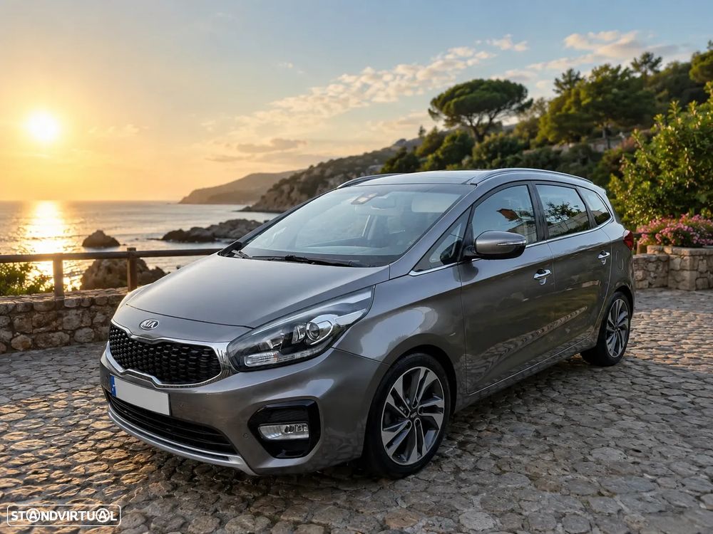 Kia Carens 1.7 CRDi ISG TX - 1