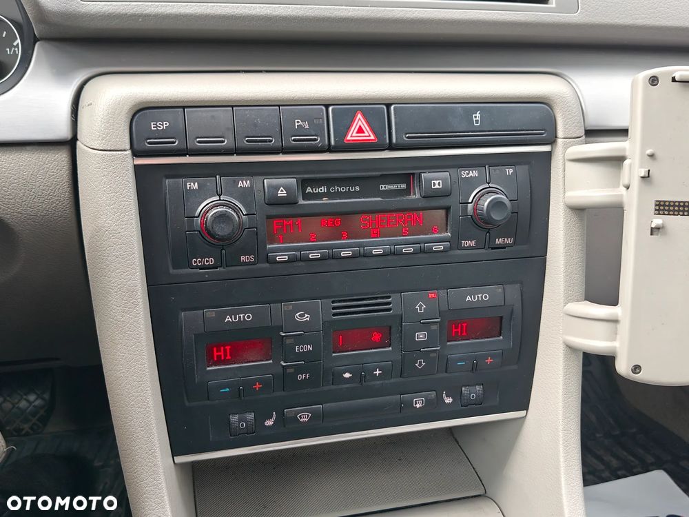 Audi A4 Avant 2.0 TDI DPF - 23