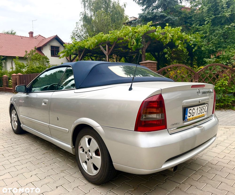 Opel Astra - 3