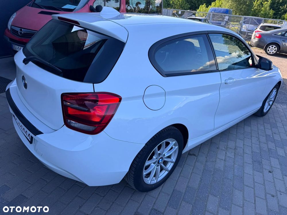 BMW Seria 1 118d - 31
