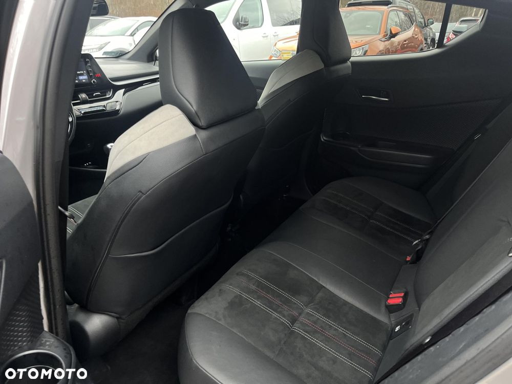 Toyota C-HR 1.8 Hybrid GPF GR Sport - 19