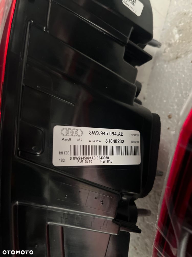 AUDI A4 B9 LIFT KOMBI KOMPLET LAMP TYLNYCH  EU MATRIX - 9
