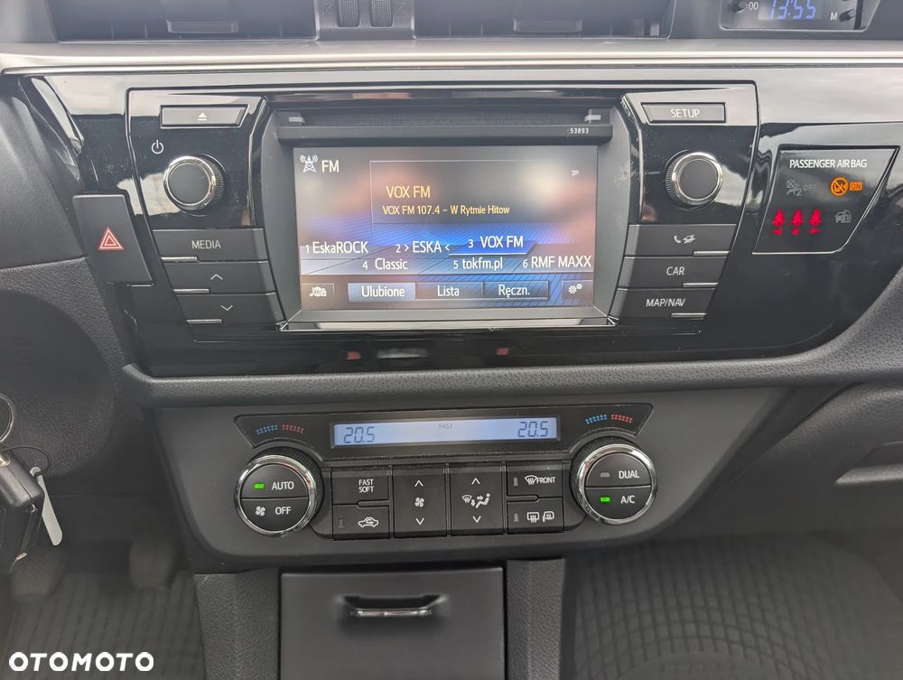 Toyota Corolla 1.6 Comfort - 28