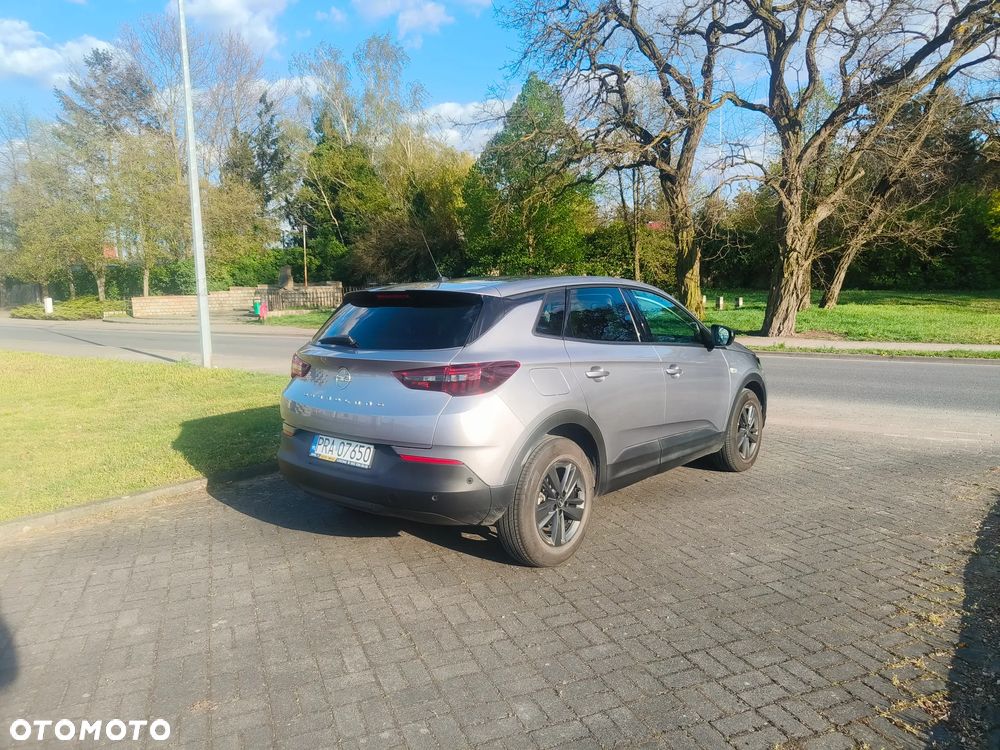 Opel Grandland X 1.2 T GPF Design Line S&S - 4