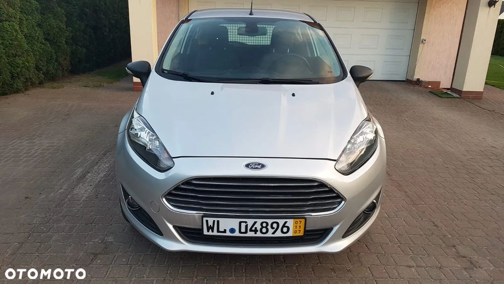 Ford Fiesta - 5