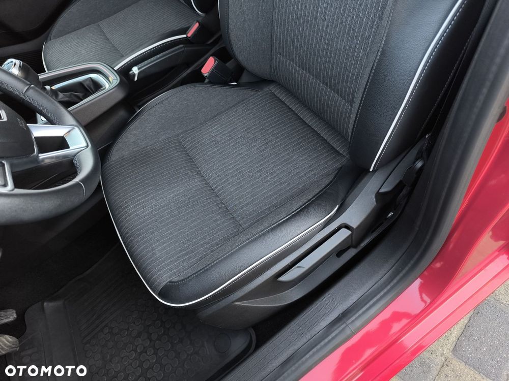 Renault Clio 1.0 TCe Intens - 12
