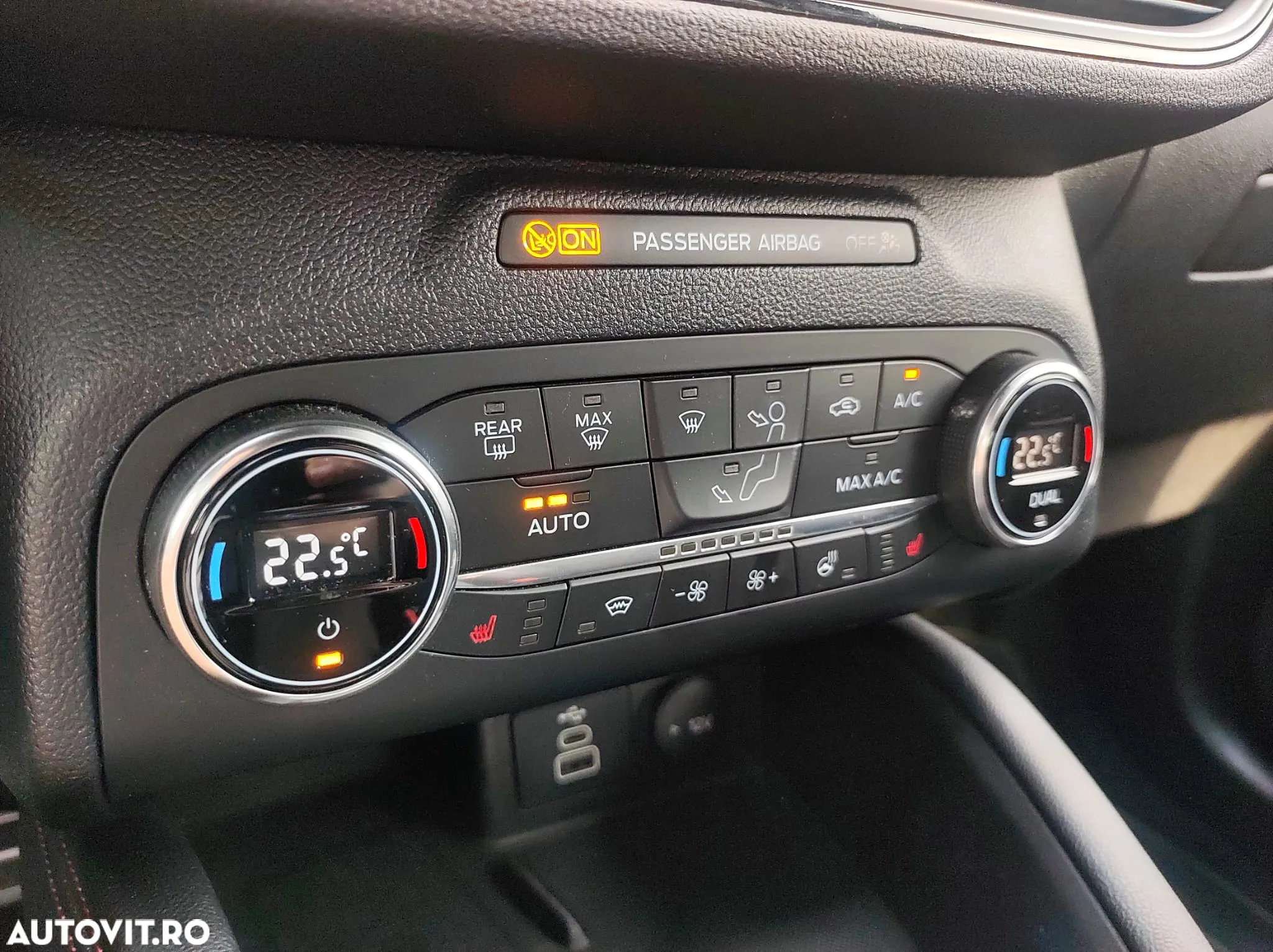 Ford Kuga 2.0 EcoBlue A8 AWD ST Line X - 16